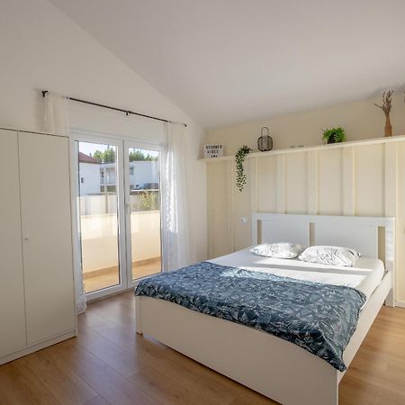 Apartman Rojo Appartement Omiš Buitenkant foto